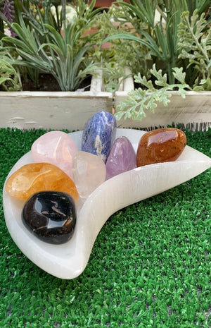 Moon Bowl Selenite with Complete Chakra Stones